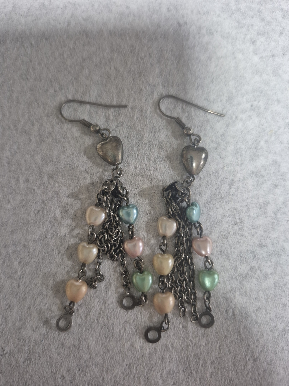 Vintage Silver Tone Pastel Pearl Heart Chandelier Dangle Earrings Coquette Boho